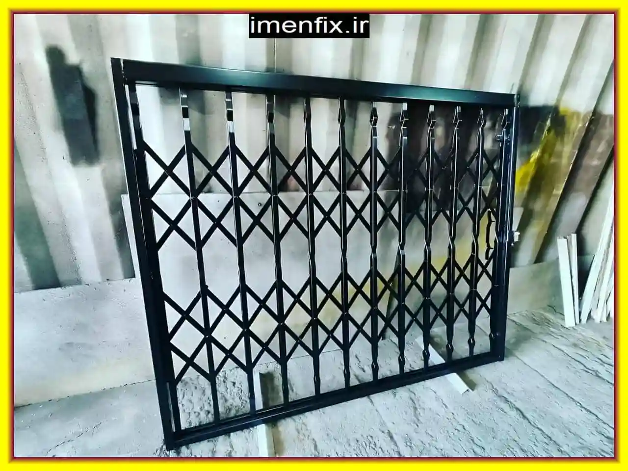 نصب حفاظ پنجره آکاردئونی