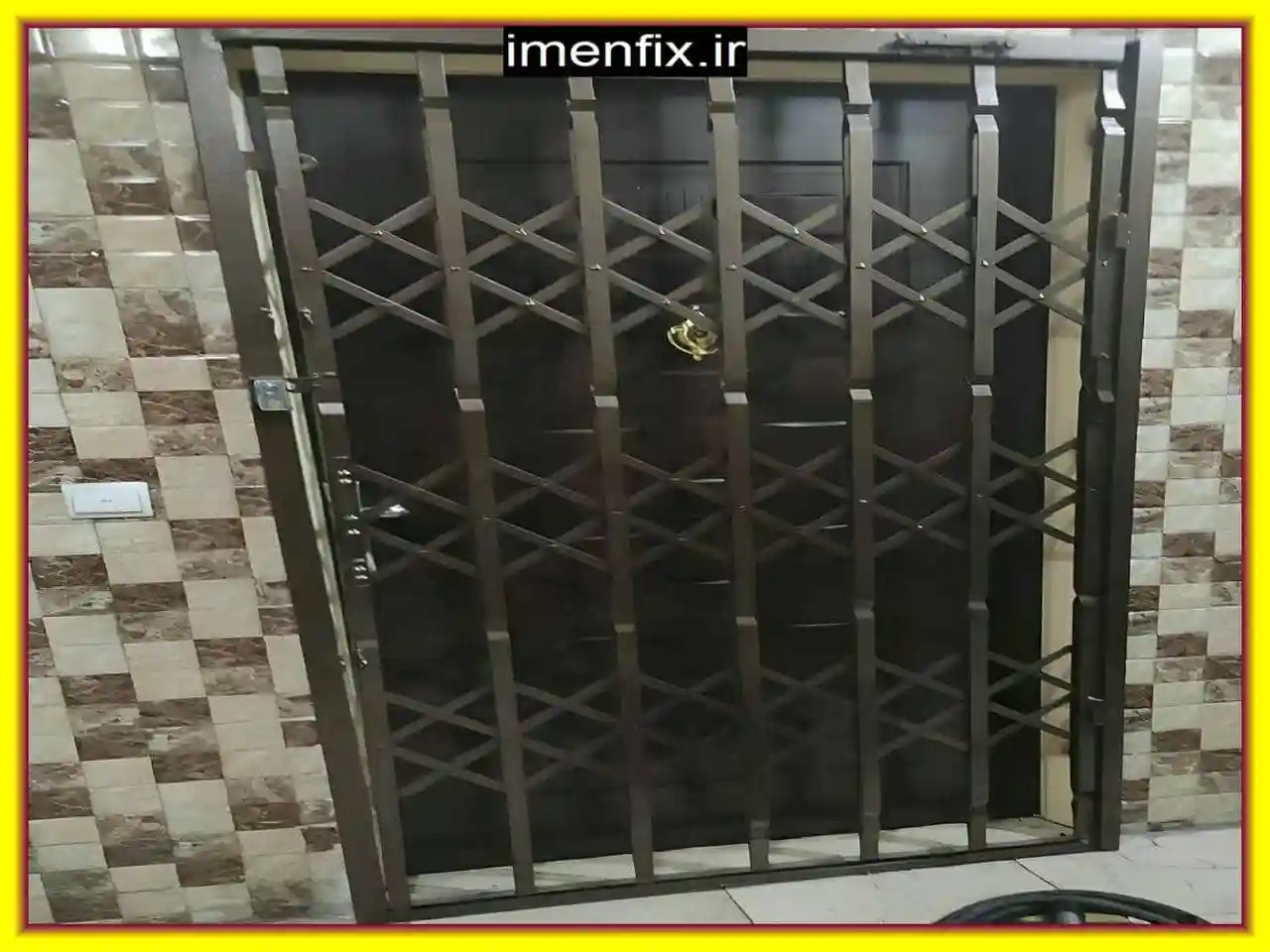 عکس درب آکاردئونی آهنی آپارتمان عکس درب آکاردئونی آهنی آپارتمان