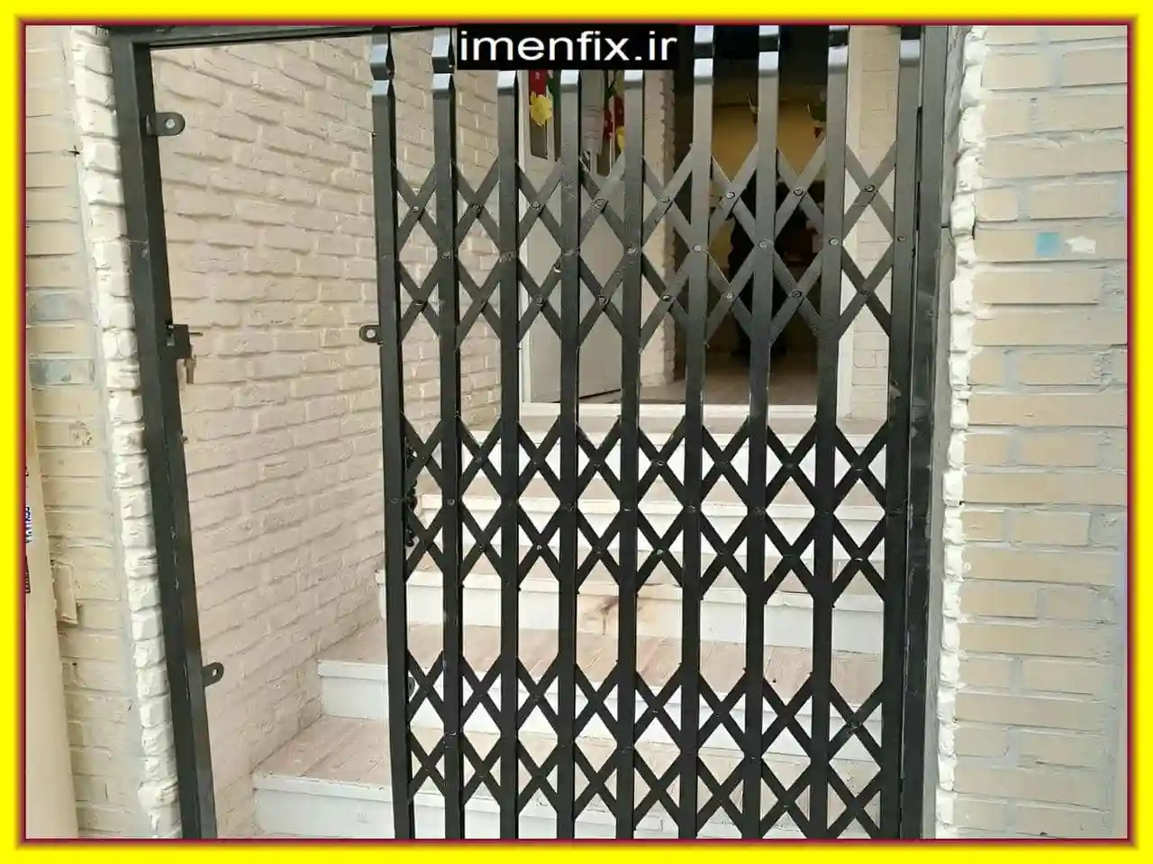 درب آکاردئونی فلزی و ویژگی های جانبی آن درب آکاردئونی فلزی و ویژگی های جانبی آن