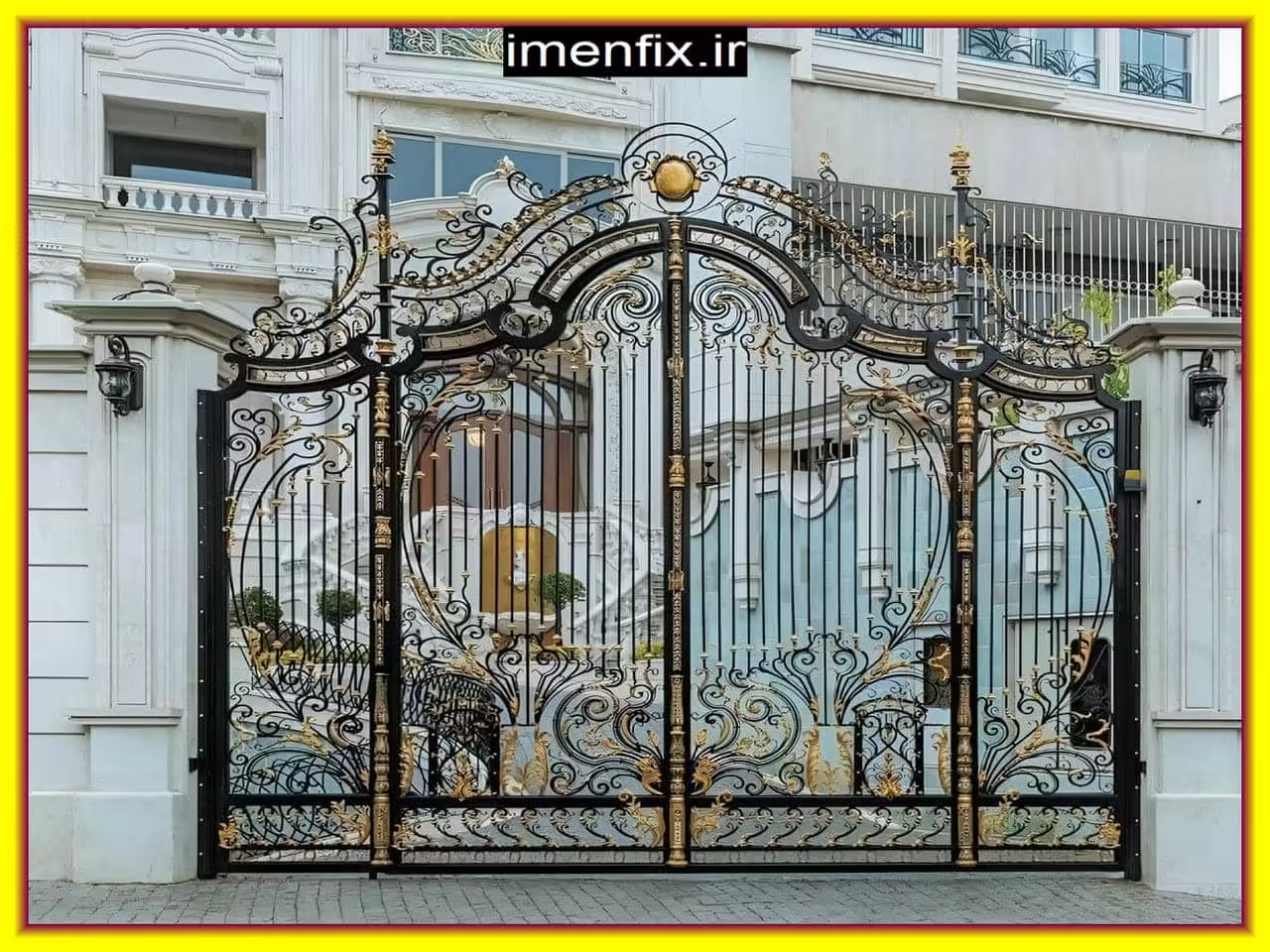 درب فرفورژه با طرح های پیچیده