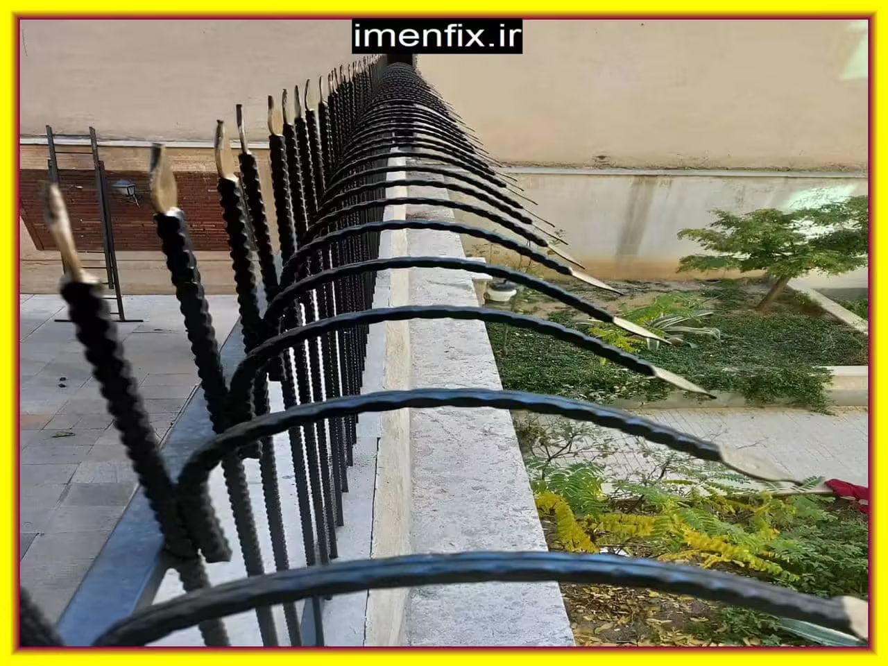 حفاظ دیوار (شاخ گوزنی، نیزه ای، و لیلیومی) حفاظ دیوار (شاخ گوزنی، نیزه ای، و لیلیومی)