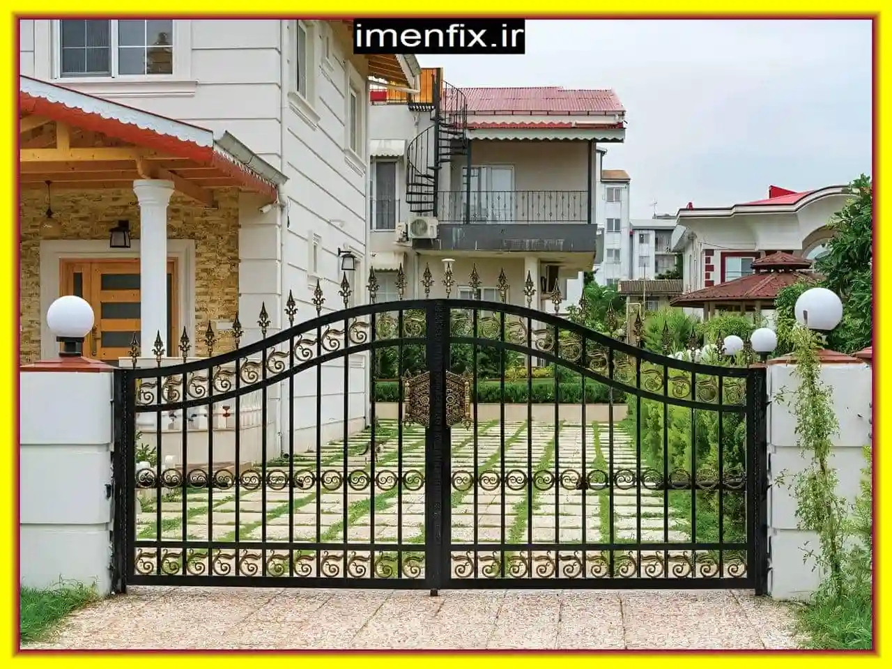 درب های فلزی برای پارکینگ شمالی