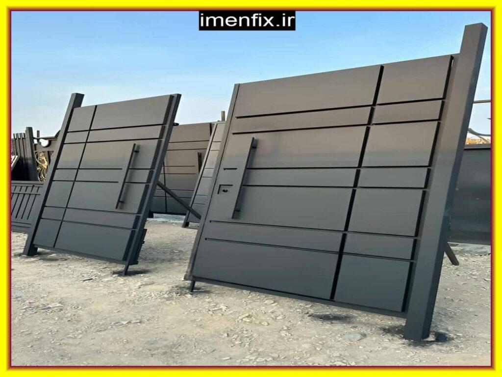 درب فلزی ساده حیاط