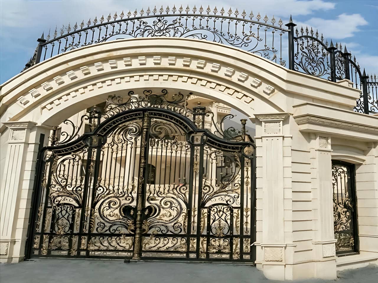درب ویلایی فرفورژه: زیبایی و امنیت در یک انتخاب