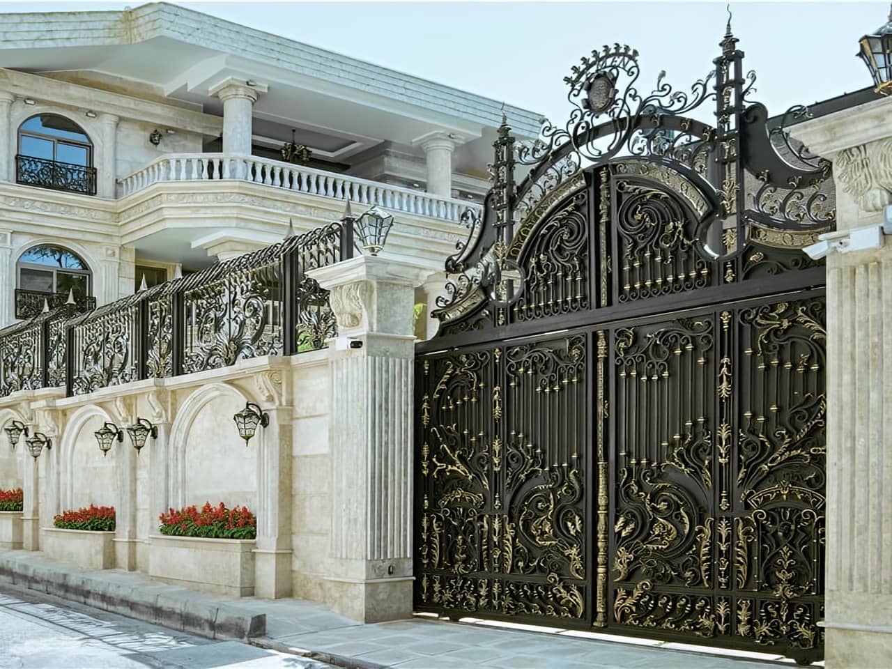 قیمت درب حیاط ویلایی چقدر است؟