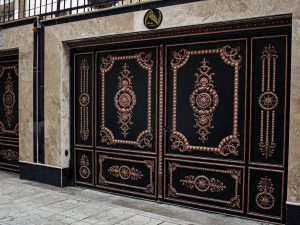 انتخاب درب آهنی پارکینگ آپارتمان