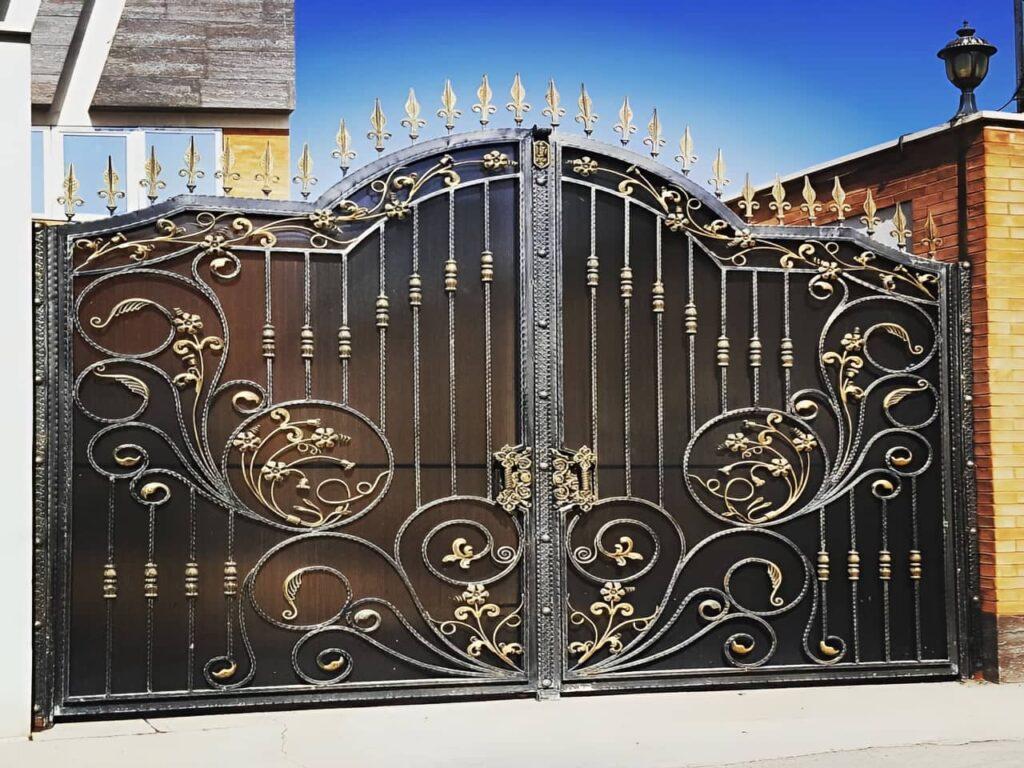 راهنمای کامل خرید درب فرفورژه راهنمای کامل خرید درب فرفورژه