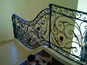 نرده فلزی راه پله چیست؟