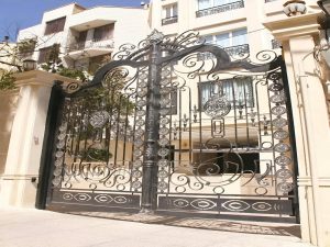 مدل درب حیاط ساده و شیک دو لنگه
