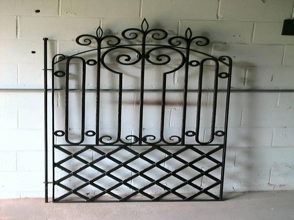 8 مدل حفاظ پنجره 8 مدل حفاظ پنجره