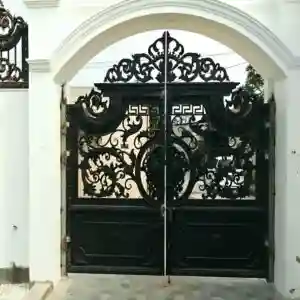 انتخاب درب فلزی ساده و شیک ورودی ساختمان انتخاب درب فلزی ساده و شیک ورودی ساختمان