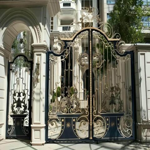 نکات کلیدی برای خرید درب فلزی حیاط ویلایی با کیفیت