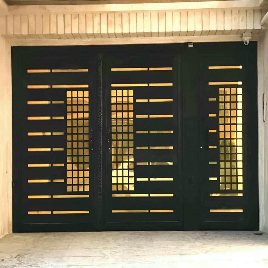 رنگ درب حیاط ساده و شیک ضدزنگ