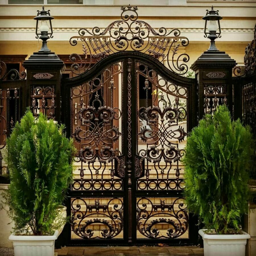 خرید درب حیاط آهنی ساده مقاوم