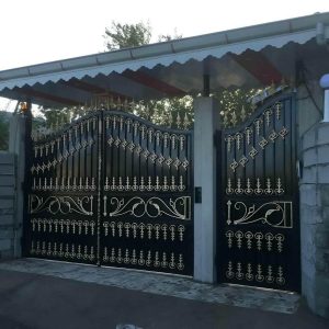 درب انگلیسی با طراحی کلاسیک