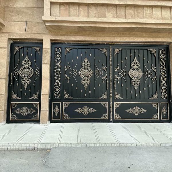 درب مدل صدفی با طراحی سنتی