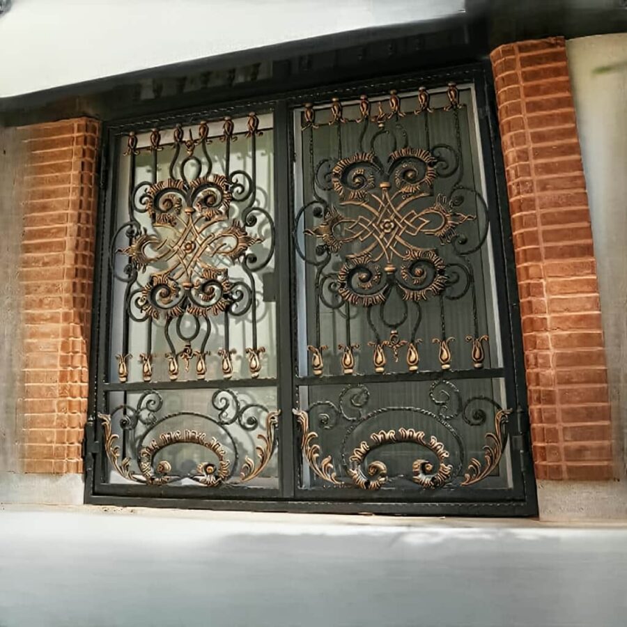 خرید درب لاله