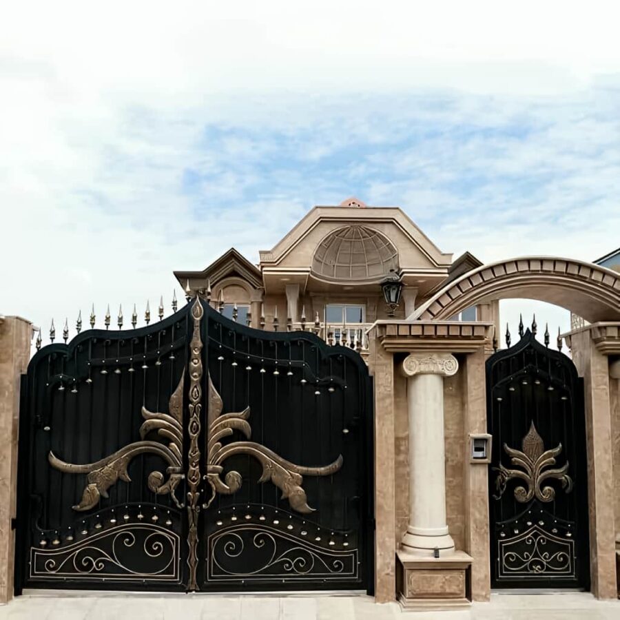 درب چناران با طراحی CNC