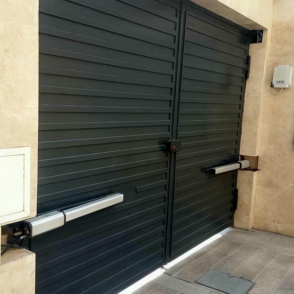 نصب جک درب پارکینگ برد دیجیتال در بیرجند