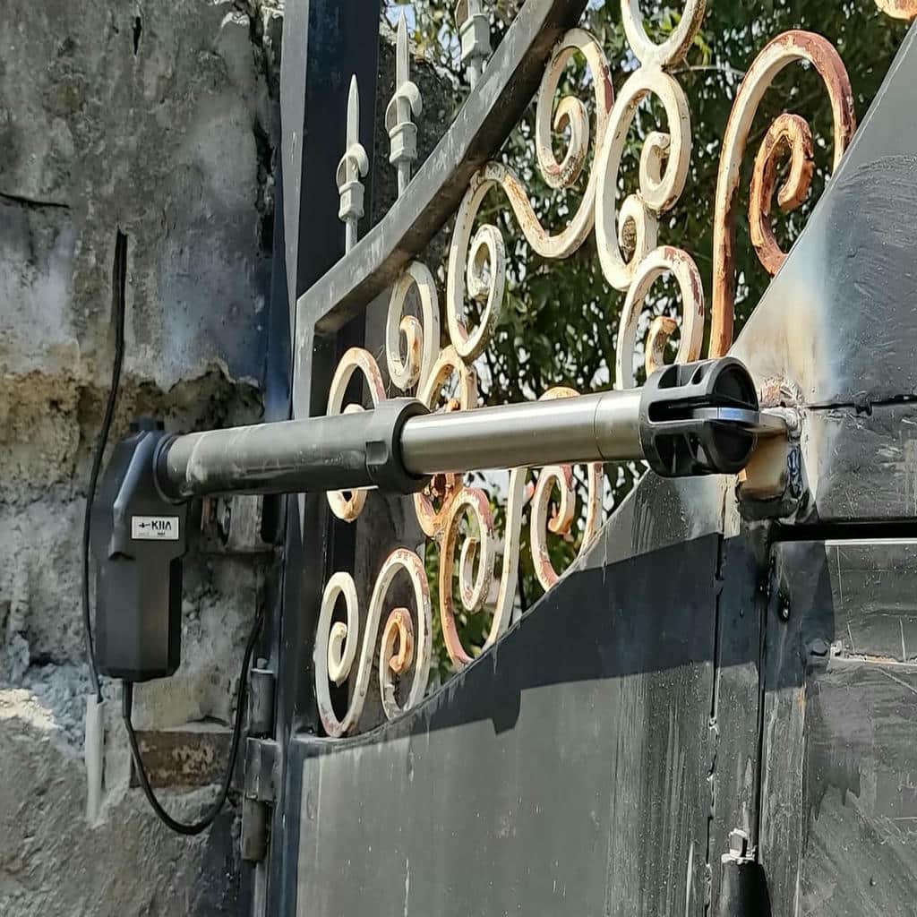کارخانه جک درب پارکینگ اجرای استاندارد در همدان