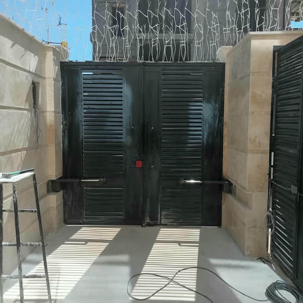نصب جک درب پارکینگ رنگ مقاوم در بندر بوشهر