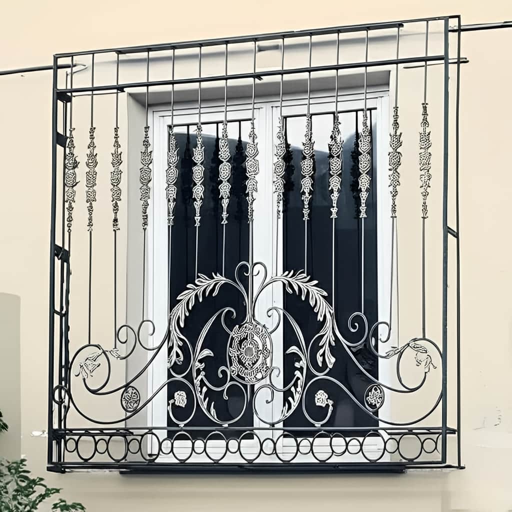 قیمت حفاظ پنجره فرفورژه کلاسیک در قم