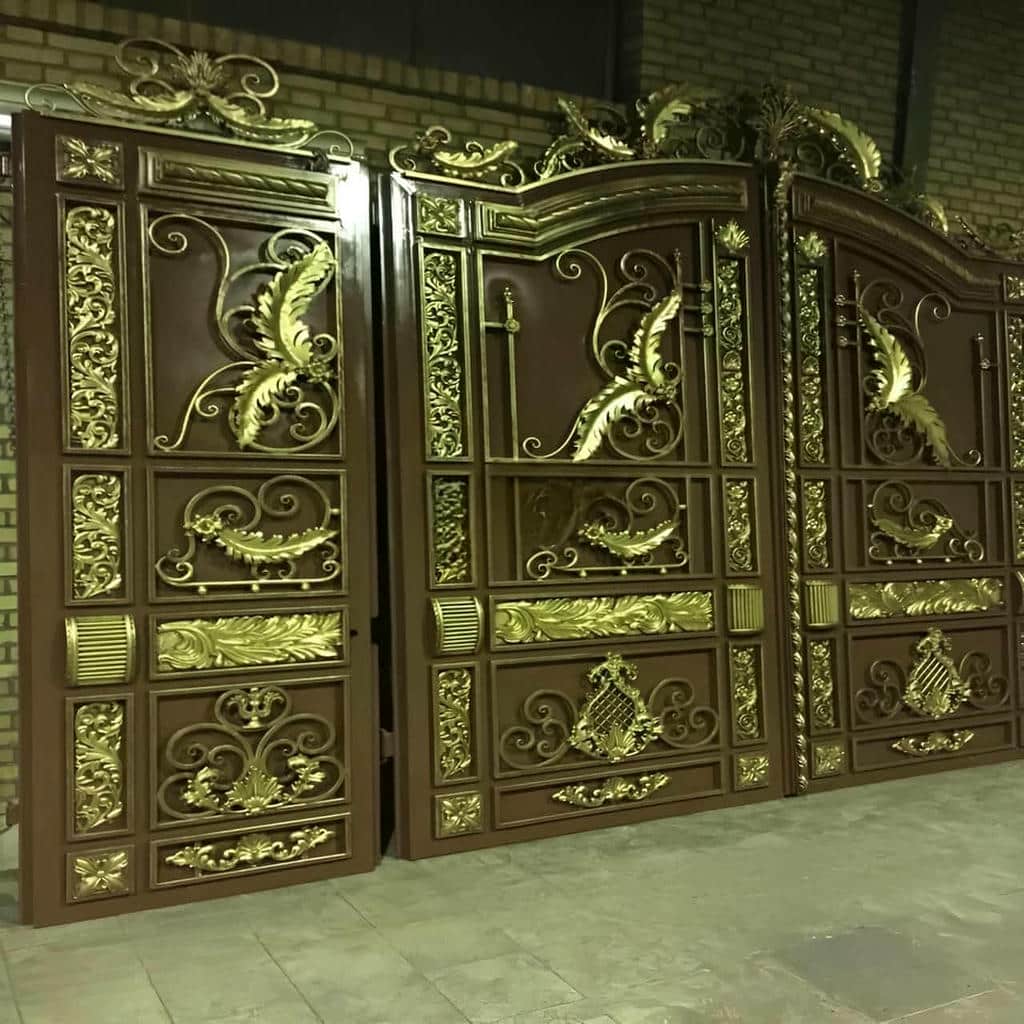 خرید درب حیاط ویلایی فرفورژه کلاسیک در گنبدکاووس