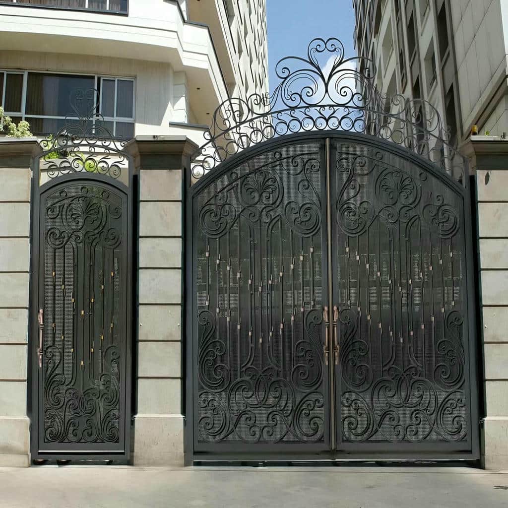 خرید درب حیاط ویلایی فرفورژه در هشتگرد