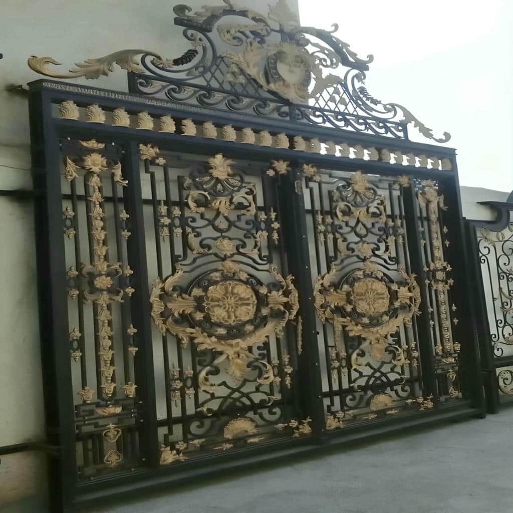 نصب درب حیاط ویلایی سفارشی در محمودآباد