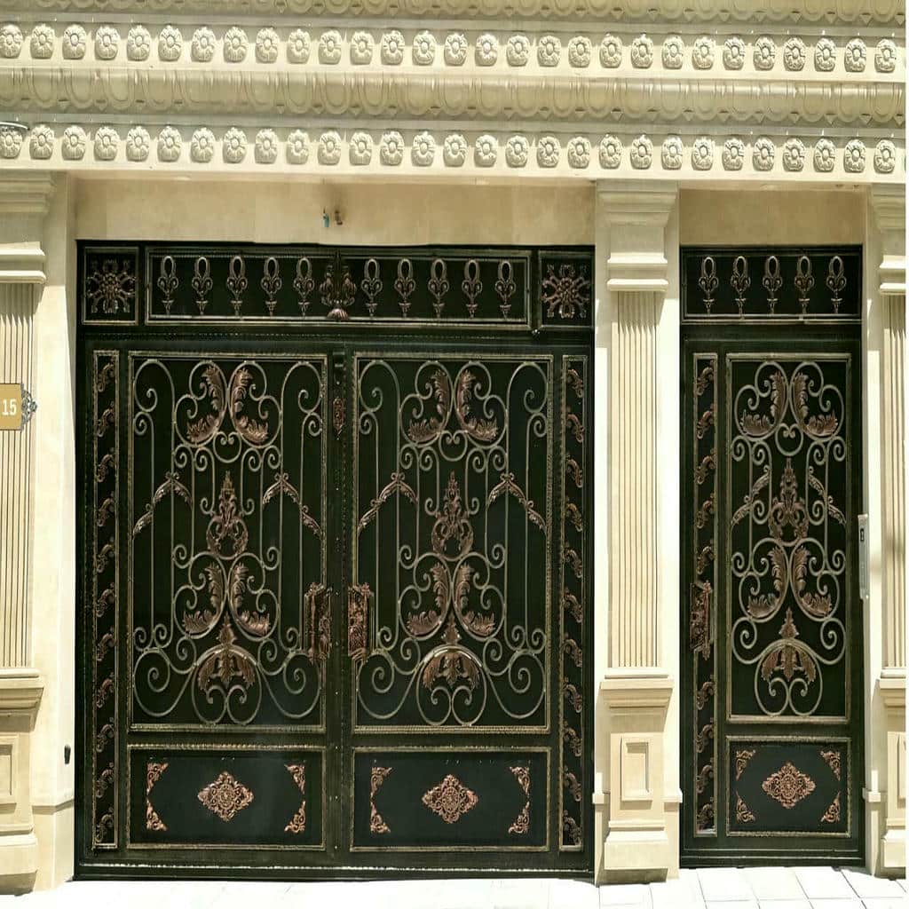 خرید درب حیاط ویلایی فرفورژه کلاسیک در محمودآباد