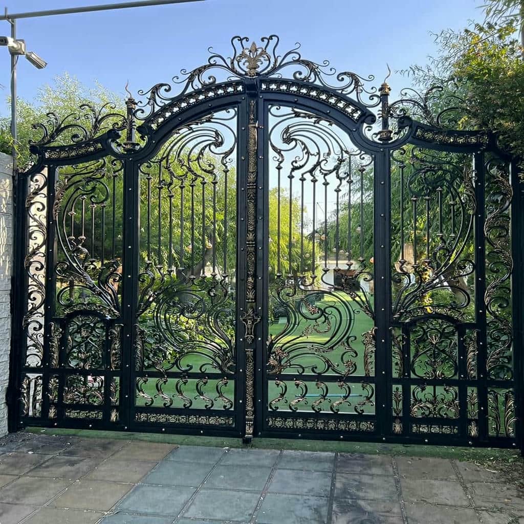 درب حیاط ویلایی در قم