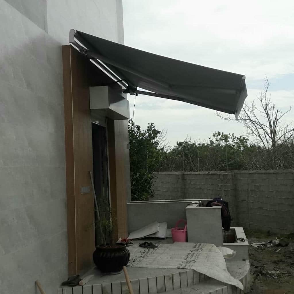 قیمت سایبان برقی مغازه در آبادان