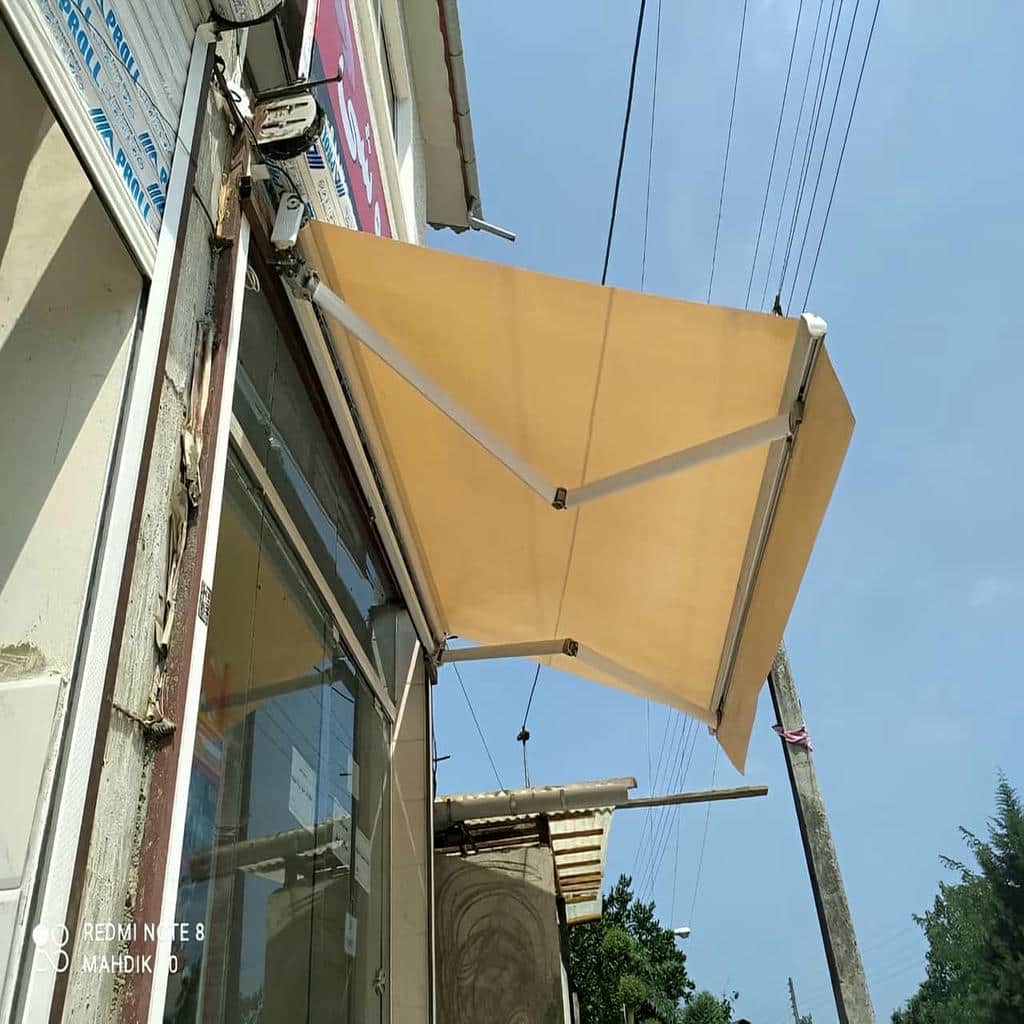 نصب سایبان برقی بازویی اتوماتیک در محمدشهر