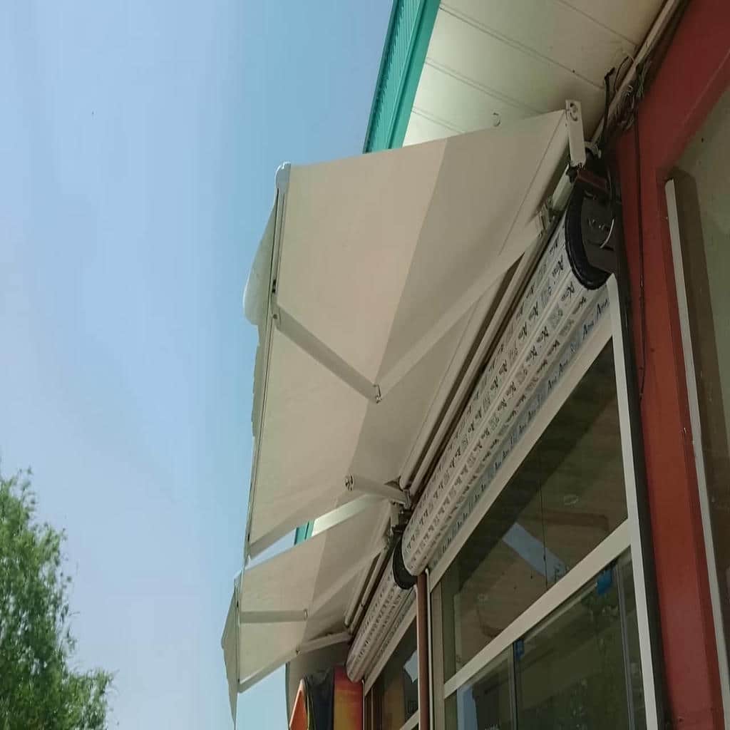 قیمت سایبان برقی مغازه در بندر انزلی
