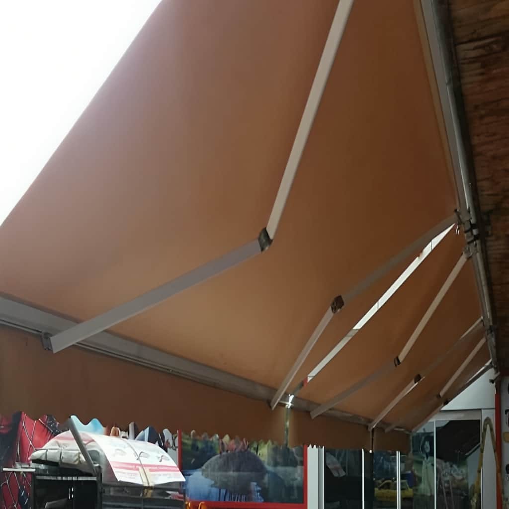 خرید سایبان برقی بازویی در سنندج