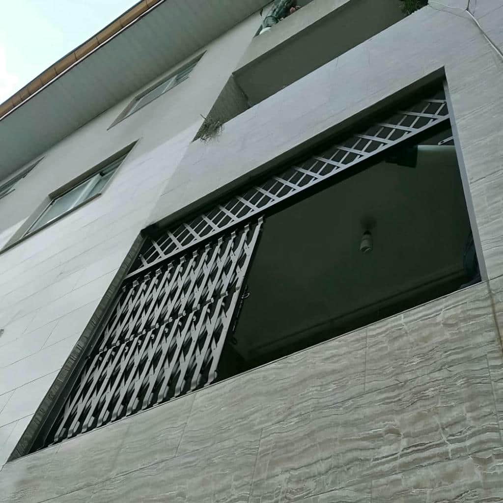 قیمت درب آکاردئونی فلزی ساخت سفارشی در سیرجان