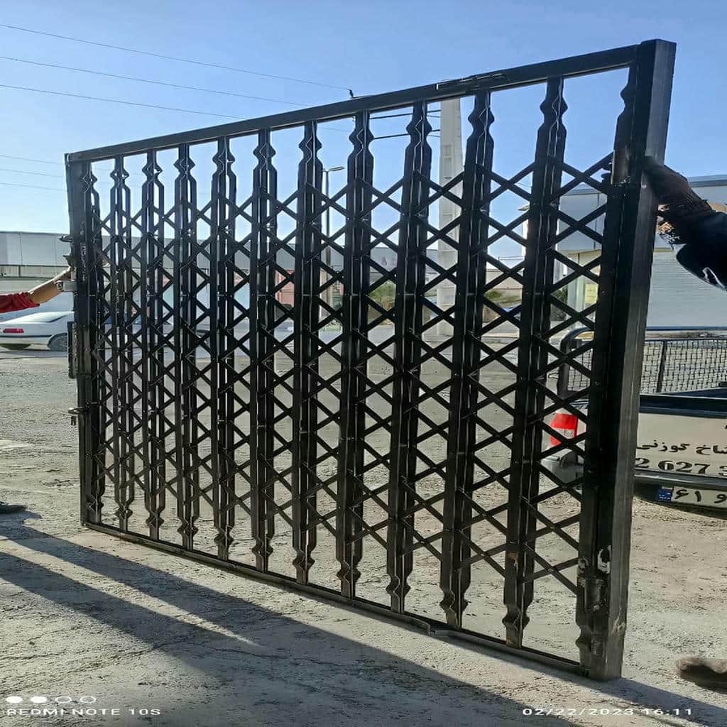 خرید درب آکاردئونی فلزی قفل مخفی در طالقان