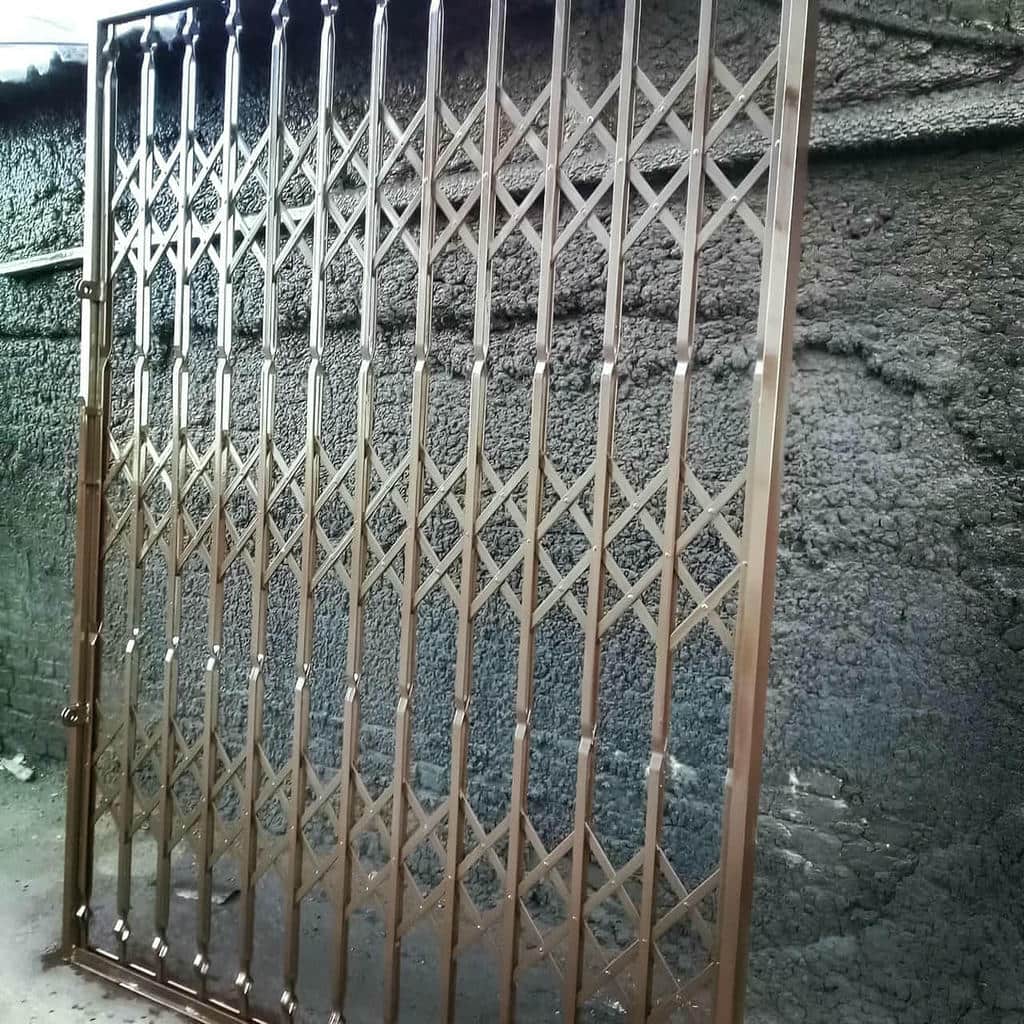 قیمت درب آکاردئونی فلزی ساخت سفارشی در چابهار