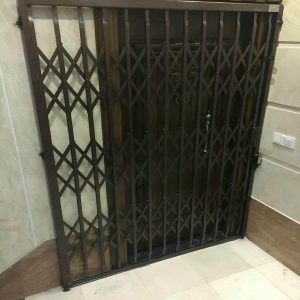 درب آکاردئونی فلزی در اراک