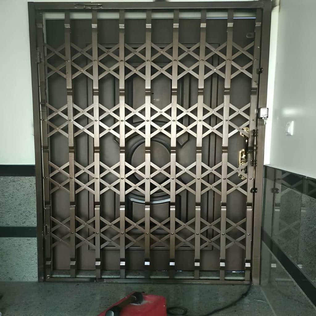 درب آکاردئونی فلزی در گرگان
