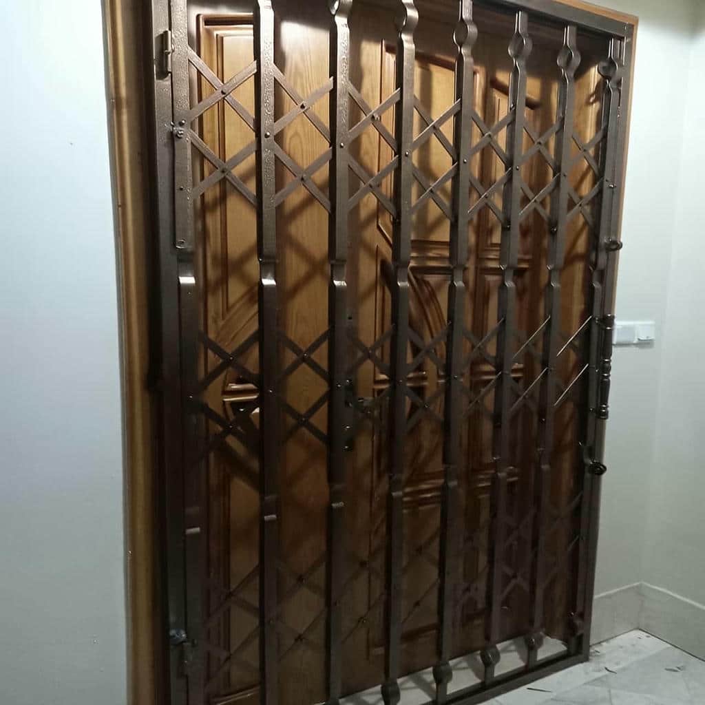 کارخانه درب آکاردئونی فلزی پروفیل سنگین در قزوین