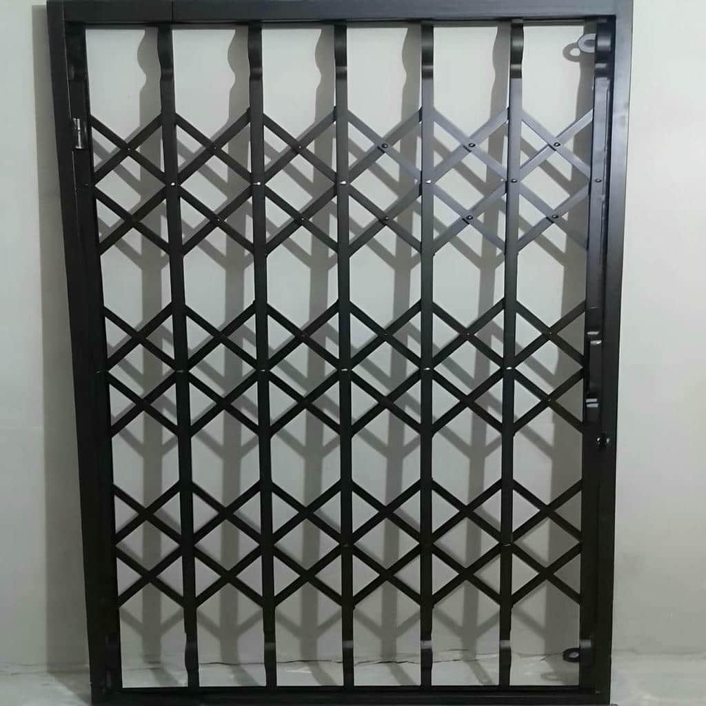 قیمت درب آکاردئونی فلزی سه گل در شهریار