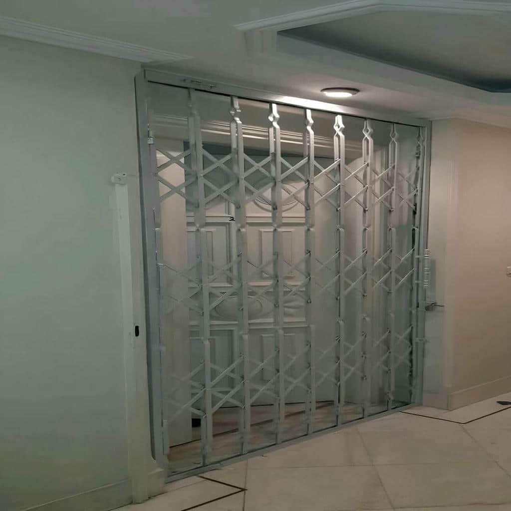 درب آکاردئونی فلزی در ارومیه