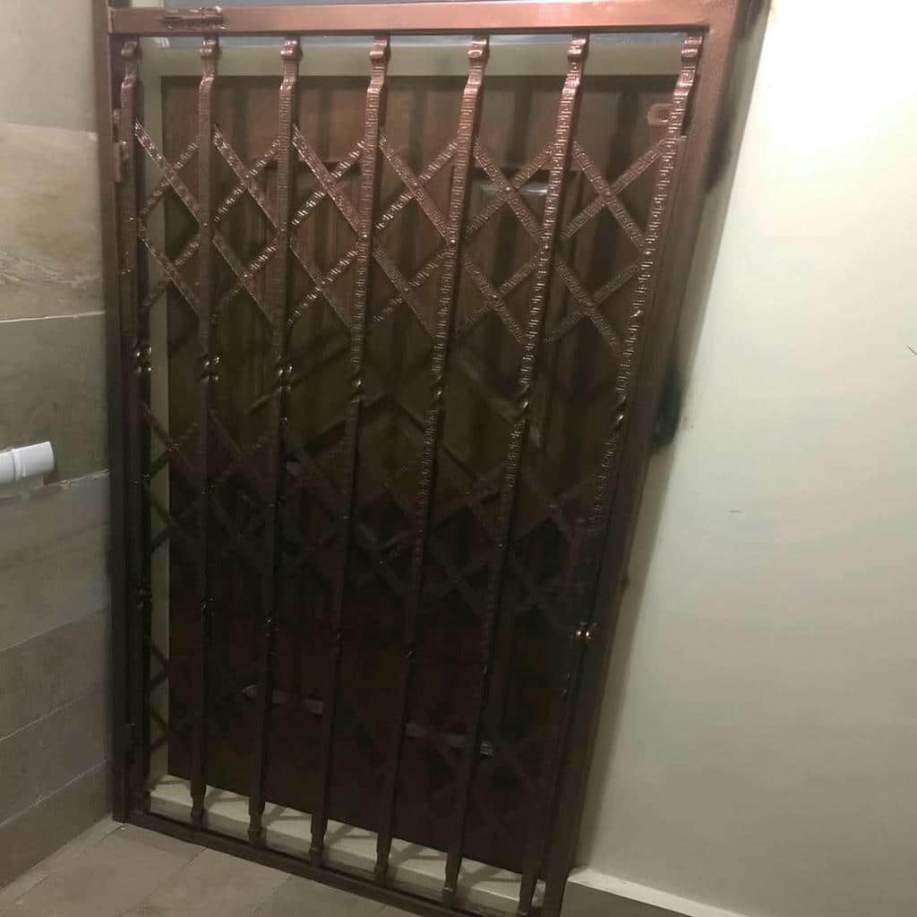 قیمت درب آکاردئونی فلزی ساخت سفارشی در سبزوار