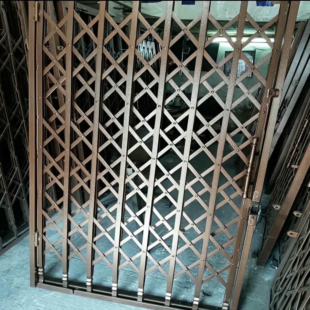 خرید درب آکاردئونی فلزی دوگل در اردبیل