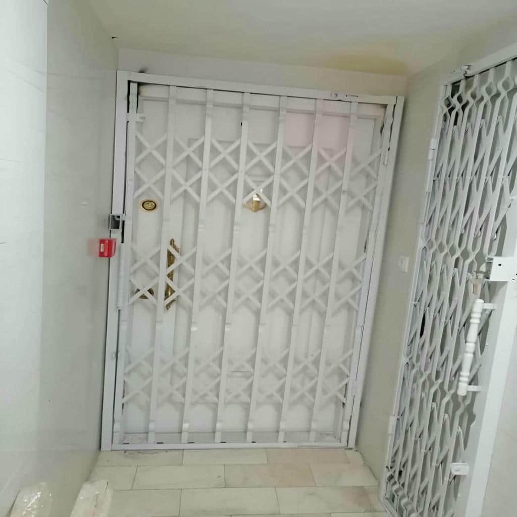 خرید درب آکاردئونی فلزی دوگل در کیش