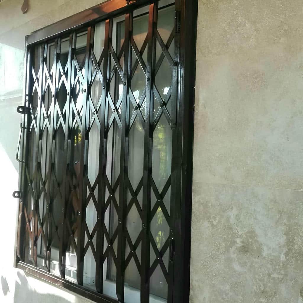 خرید درب آکاردئونی فلزی قفل مخفی در استان گیلان