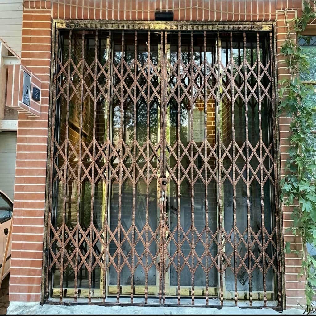 قیمت درب آکاردئونی فلزی ساخت سفارشی در رفسنجان