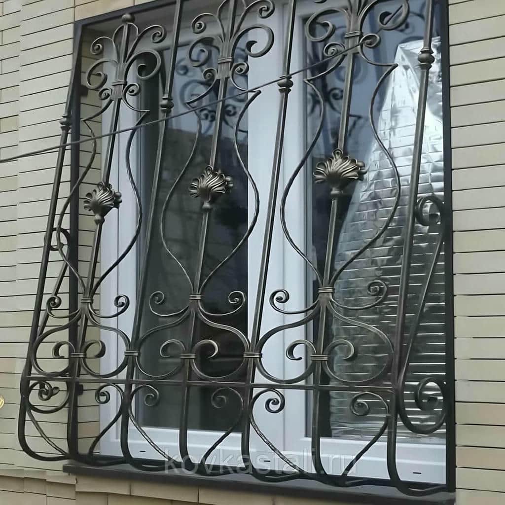 نصب حفاظ پنجره بازشو کاربردی در محمدشهر
