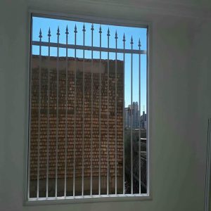 حفاظ پنجره در گنبدکاووس